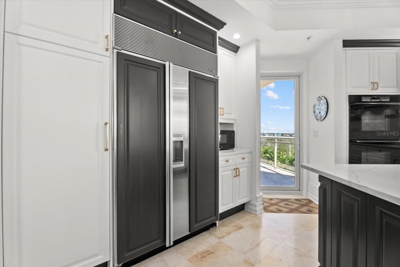 1300 Benjamin Franklin Drive, Unit 501, Sarasota, FL 34236 Photo