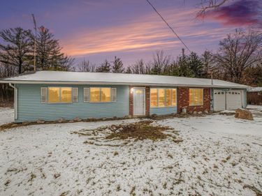 5910 Baseline Road E, Mt Pleasant, MI 48858