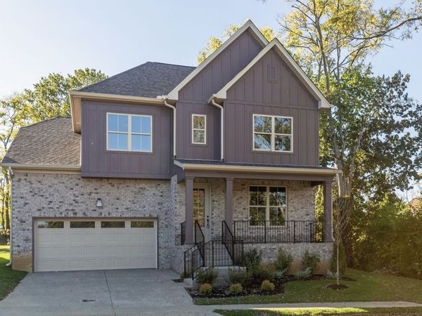 3017 Sandstone Way , Hendersonville, TN 37075