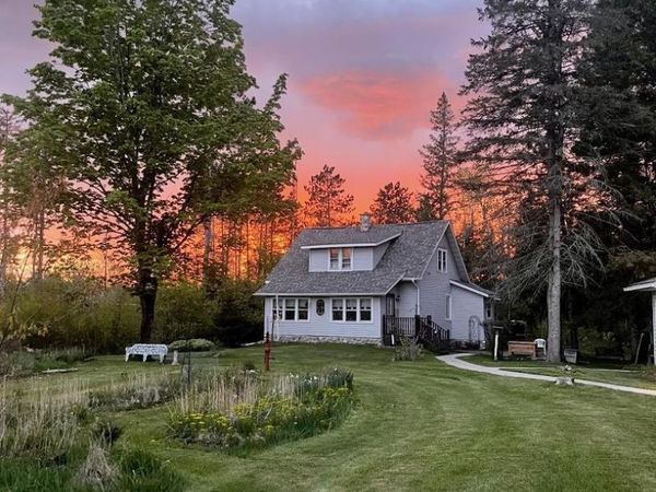 W3552 PORKY LANE, Lily, WI 54491