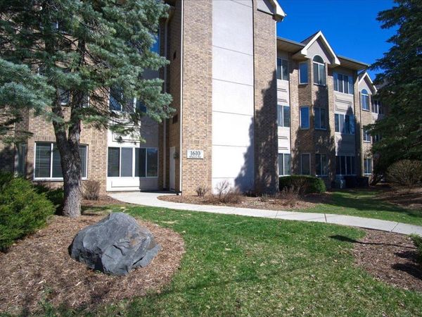 1610 Wheeler Road, Unit 3E, Madison, WI 53704