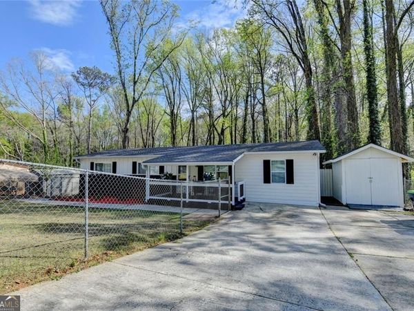 551 Oak Hills Road, Mableton, GA 30126