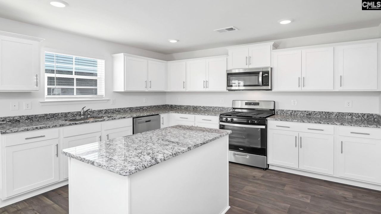 651 Glacier Road  Photo 13