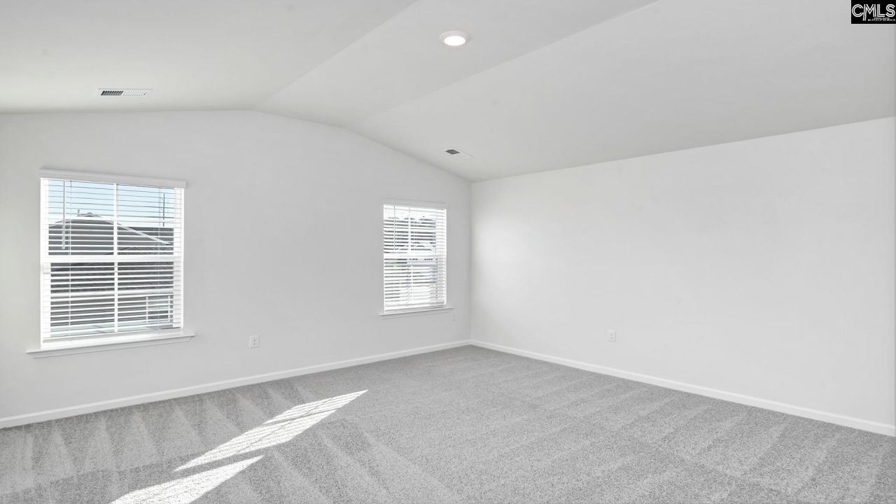 651 Glacier Road  Photo 21