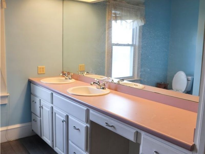 662 S Monroe Street , Millersburg, OH 44654 Photo 25