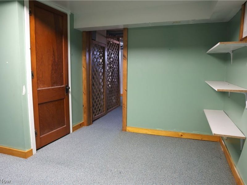 662 S Monroe Street , Millersburg, OH 44654 Photo 32