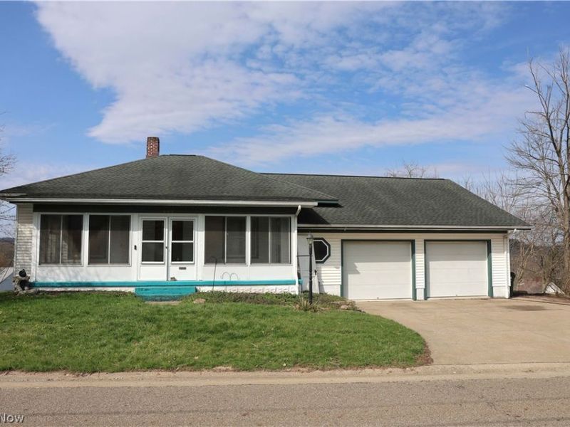 662 S Monroe Street , Millersburg, OH 44654 Photo 4