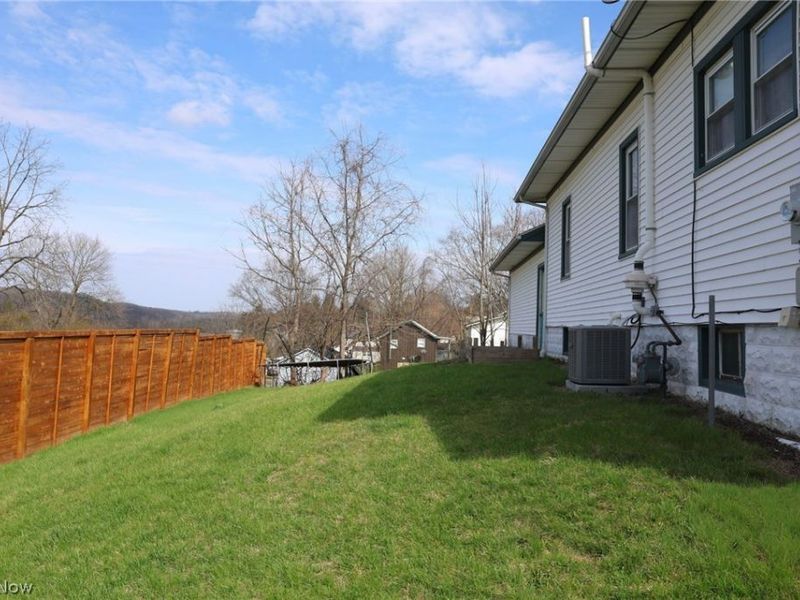 662 S Monroe Street , Millersburg, OH 44654 Photo 6
