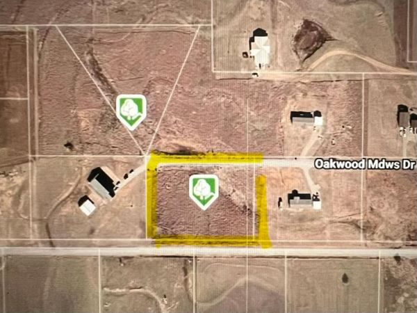 4 Oakwood Meadow , Cashion, OK 73016