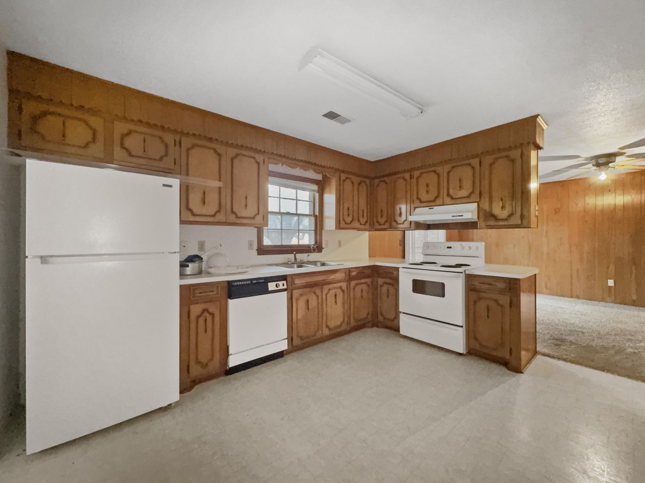 4341 Helene Drive Photo 12