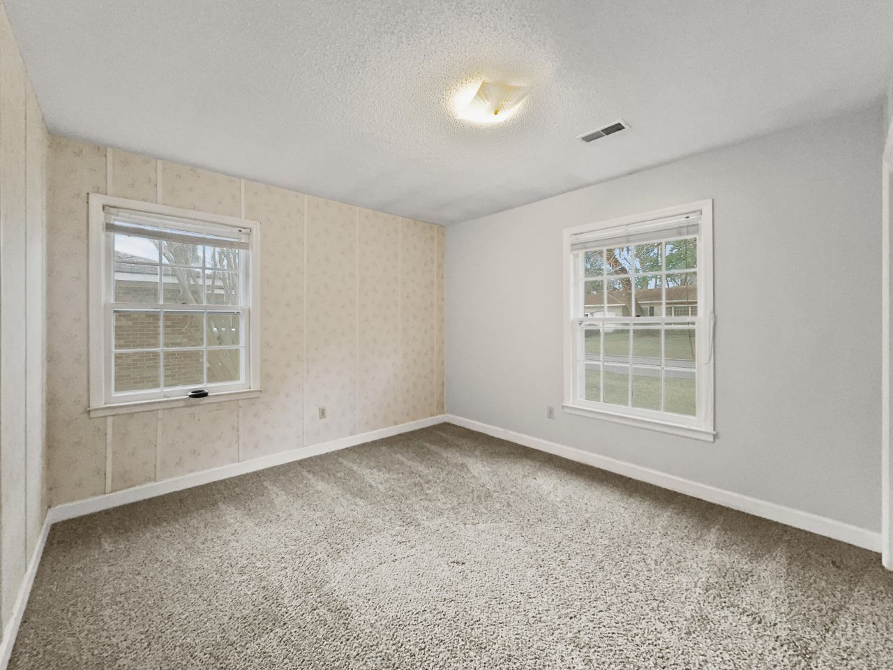 4341 Helene Drive Photo 24