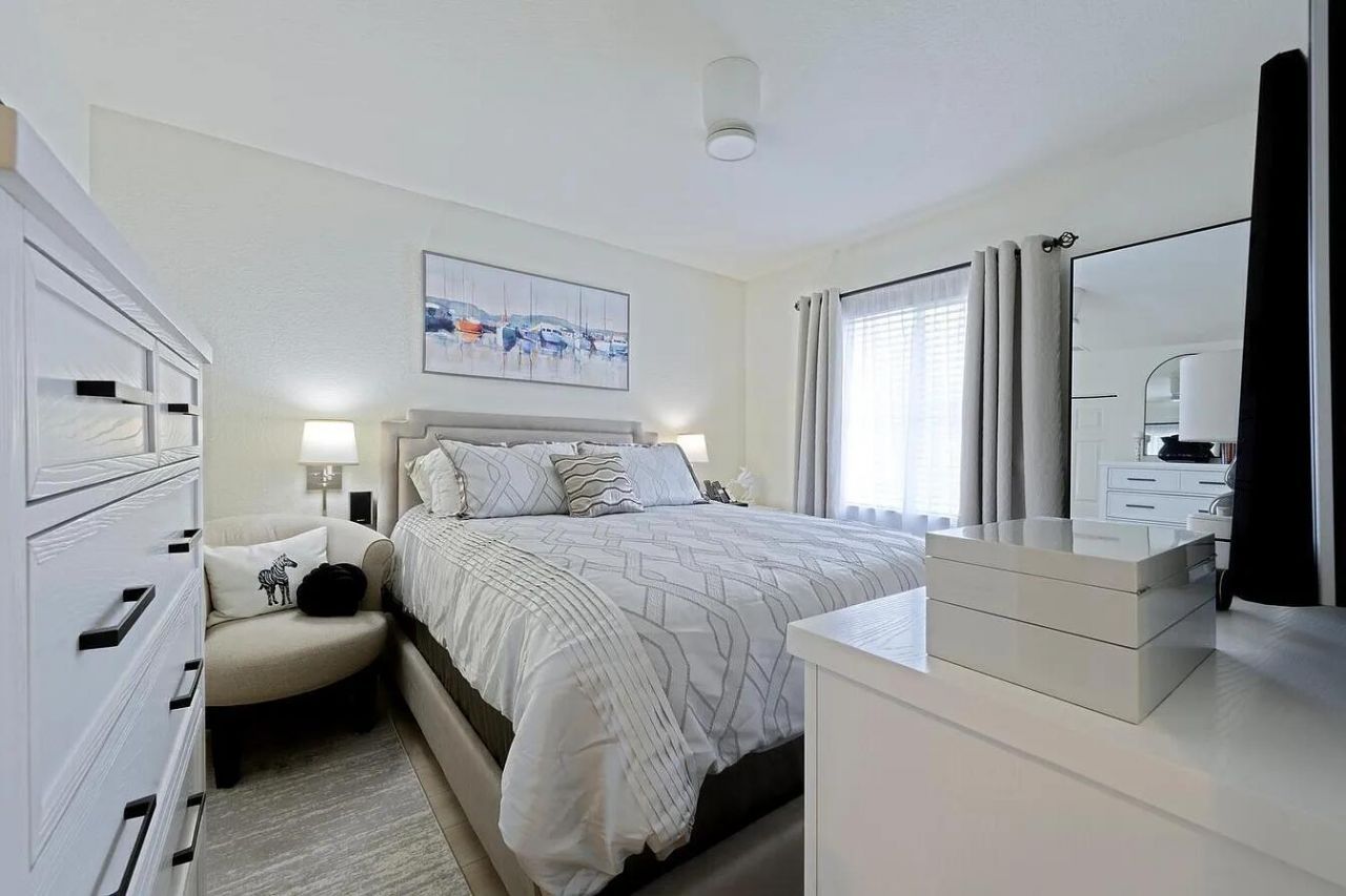 4156 Meade Way, West Palm Beach, FL 33409 Photo