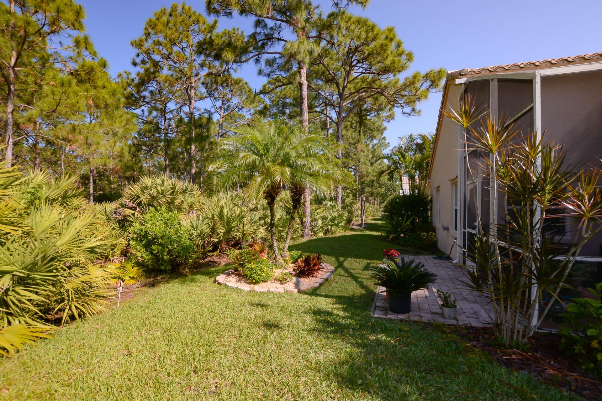 329 NW Treeline Trace, Port Saint Lucie, FL 34986 Photo