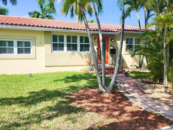 1527 Mayo Street, Hollywood, FL 33020