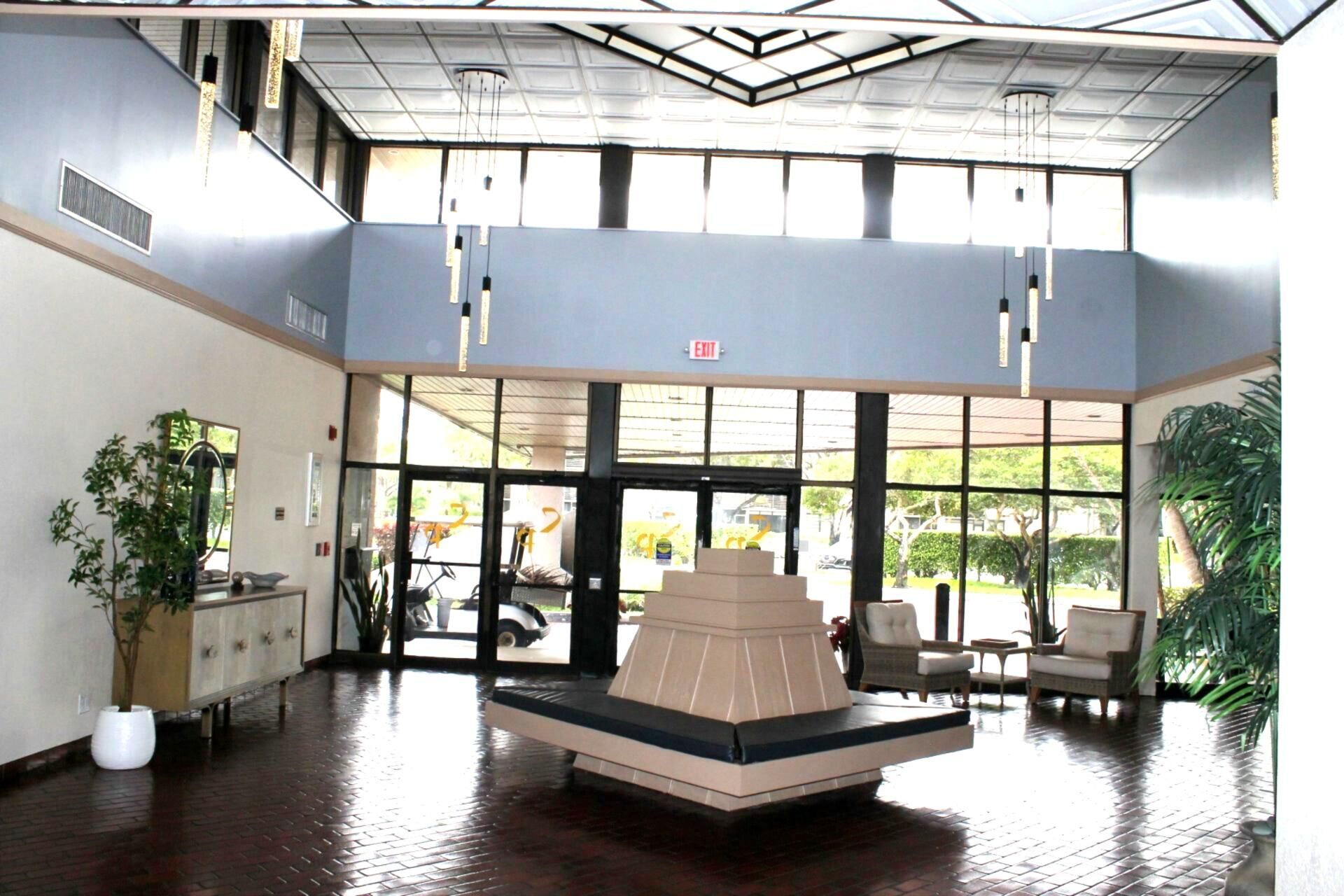 1100 Colony Point Circle Circle, Unit 314, Pembroke Pines, FL 33026 Photo