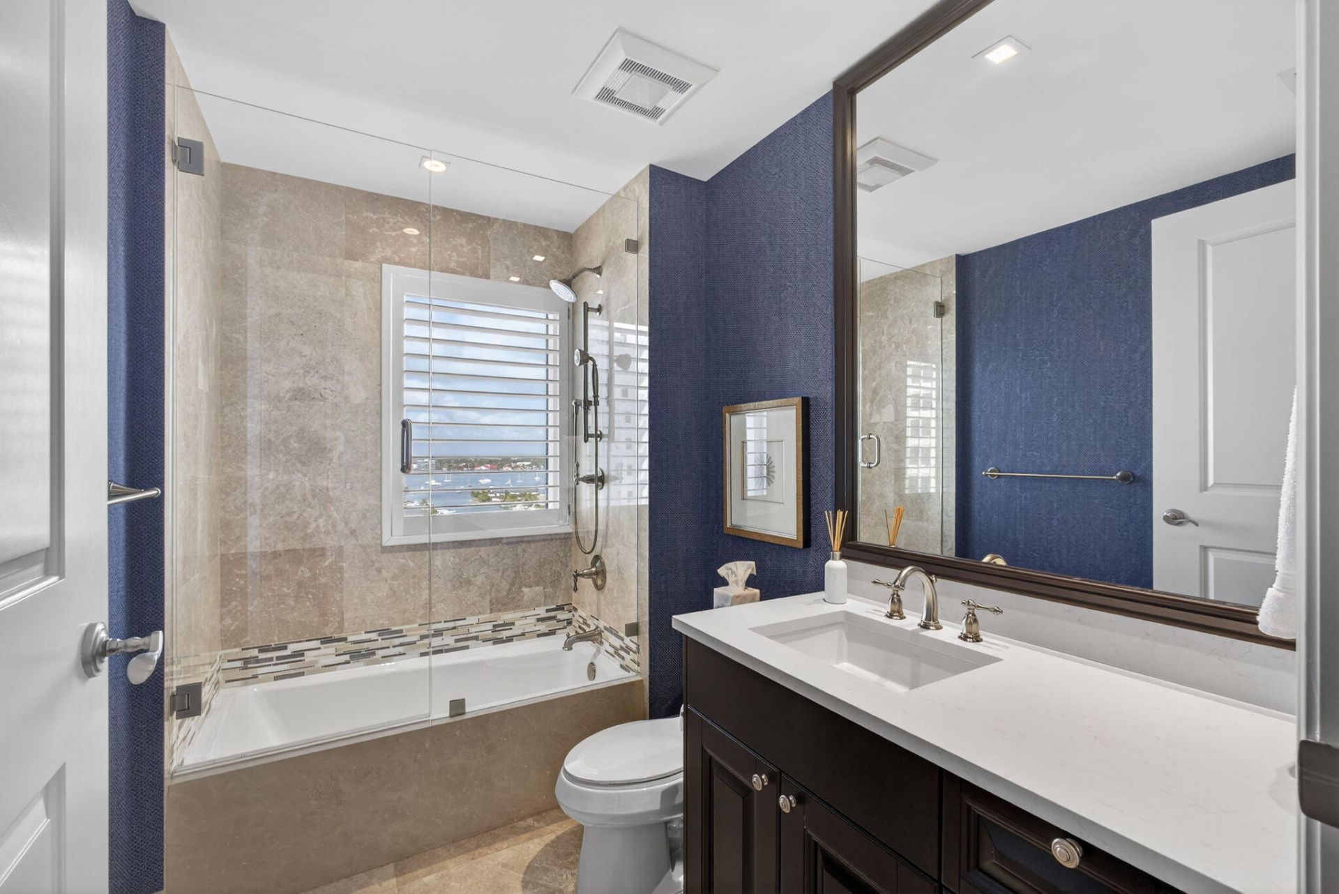 2700 N Ocean Drive, Unit 1401a, Riviera Beach, FL 33404 Photo