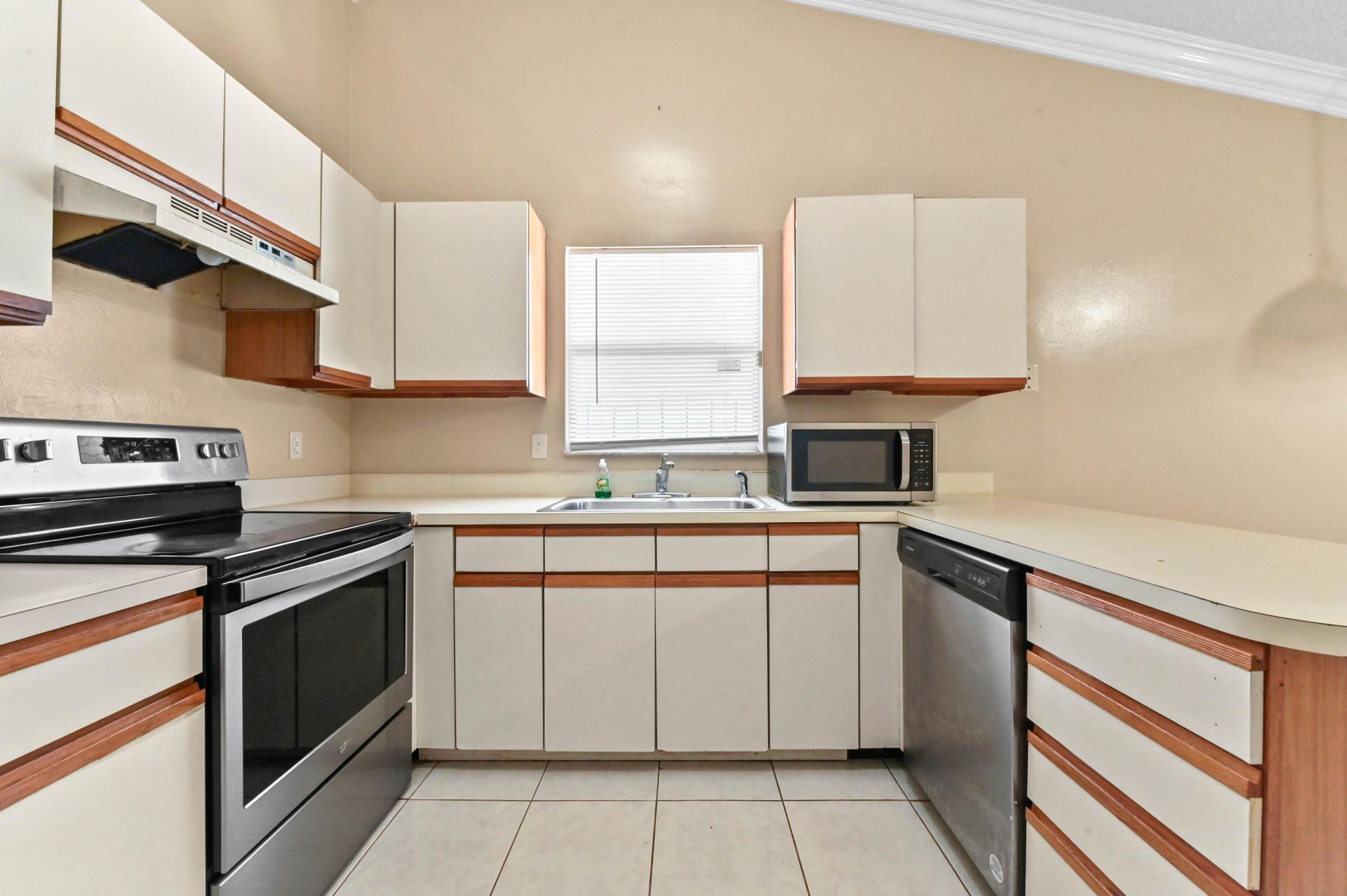 7898 Ridgewood Drive, Lake Worth, FL 33467 Photo