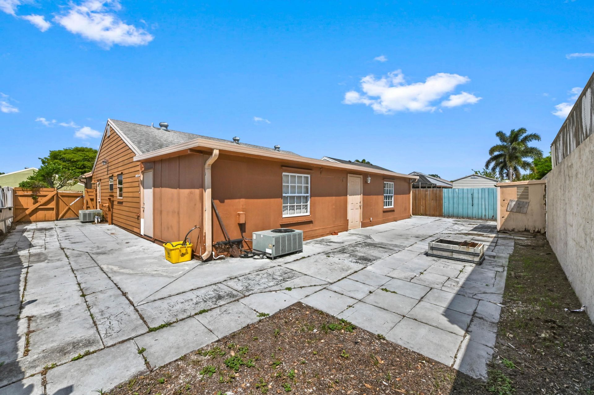 7898 Ridgewood Drive, Lake Worth, FL 33467 Photo