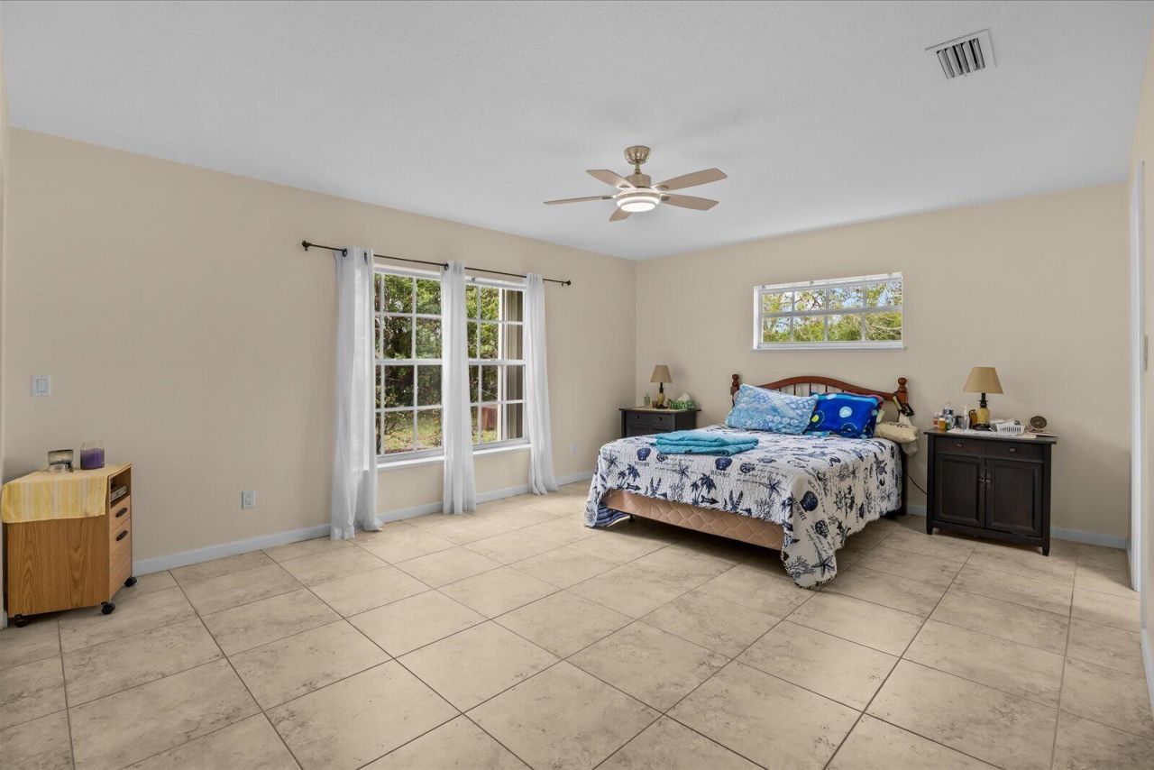 2074 SE Wild Meadow Circle, Port Saint Lucie, FL 34952 Photo