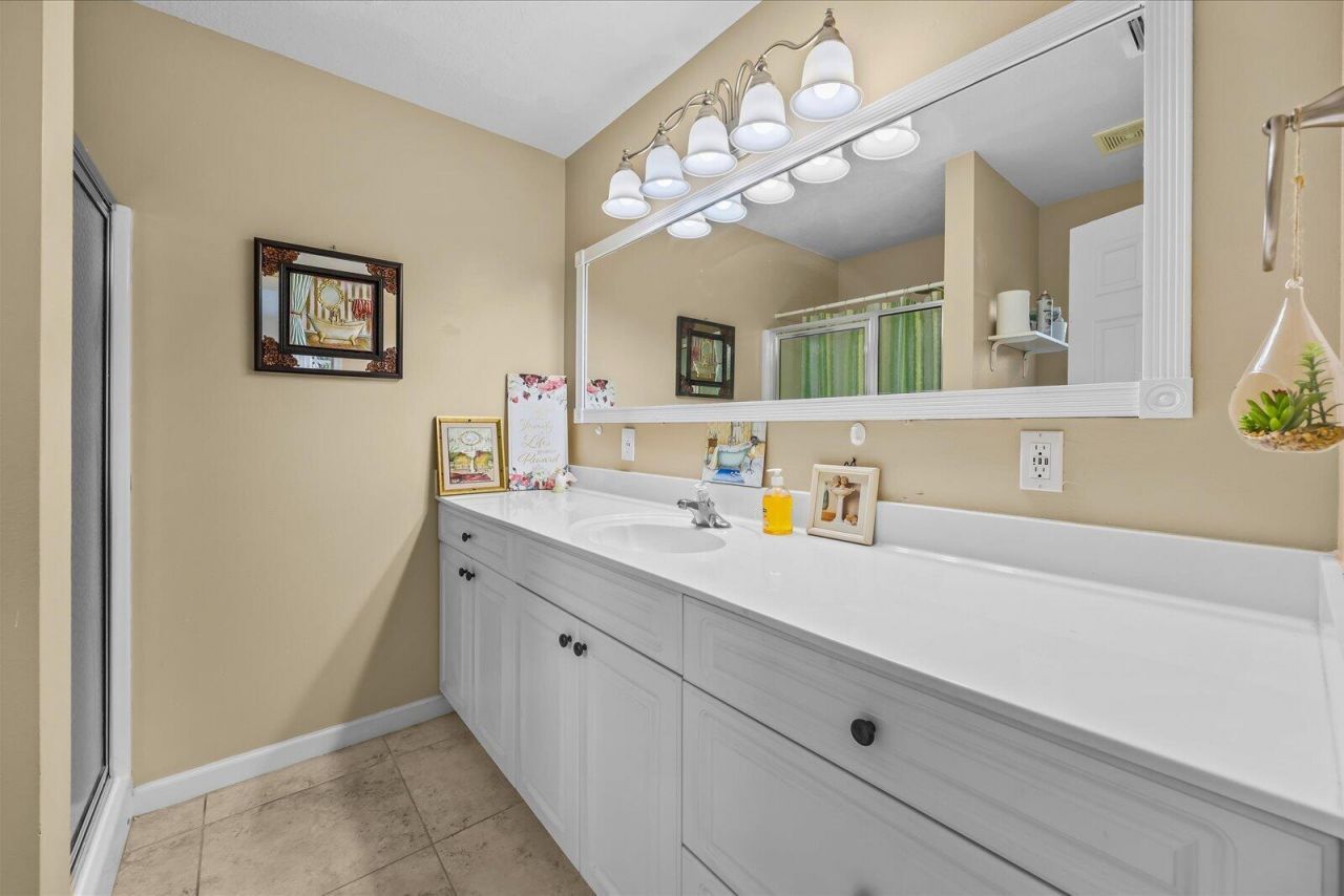 2074 SE Wild Meadow Circle, Port Saint Lucie, FL 34952 Photo