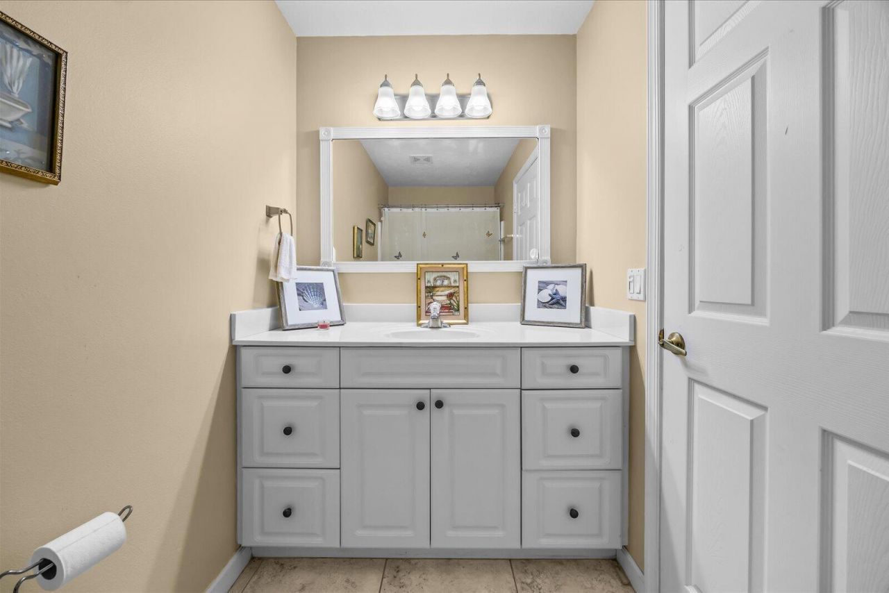 2074 SE Wild Meadow Circle, Port Saint Lucie, FL 34952 Photo