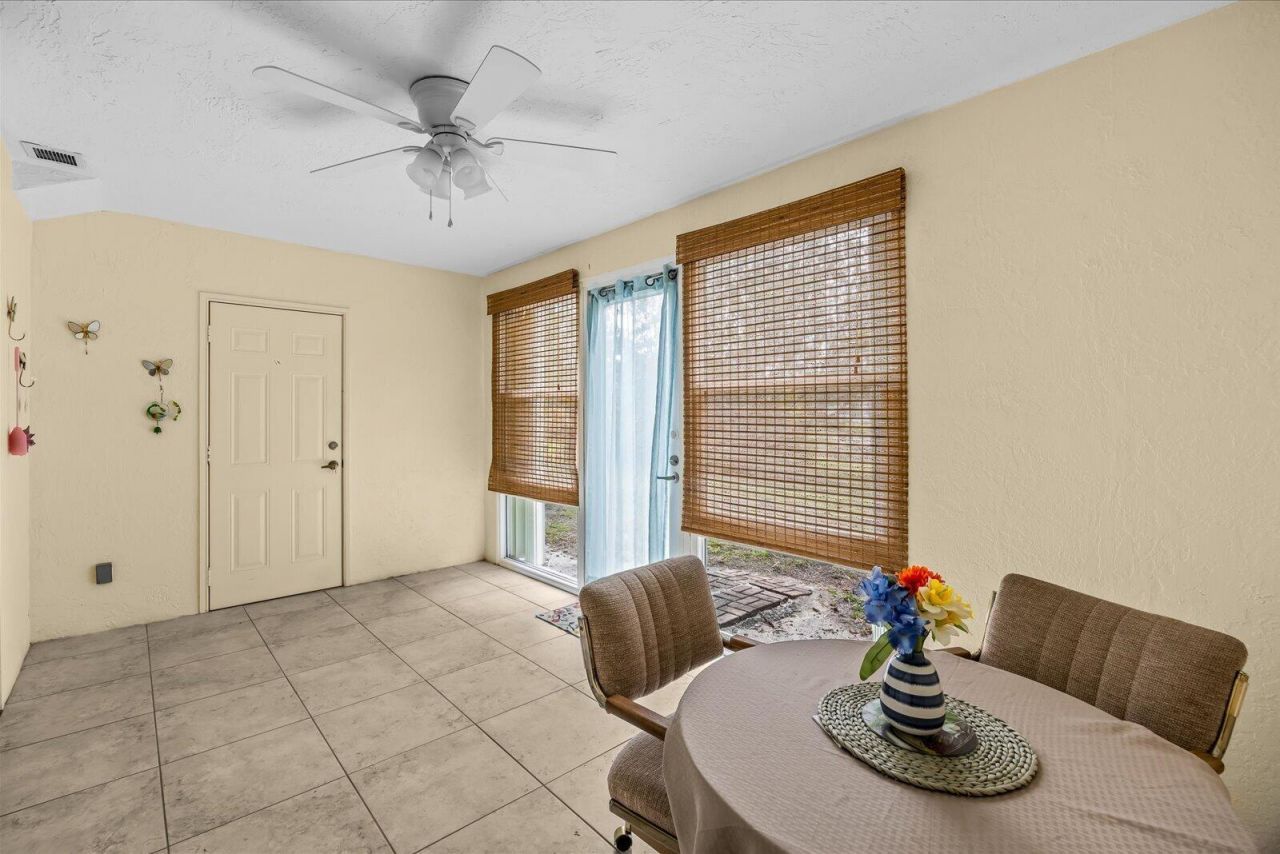 2074 SE Wild Meadow Circle, Port Saint Lucie, FL 34952 Photo