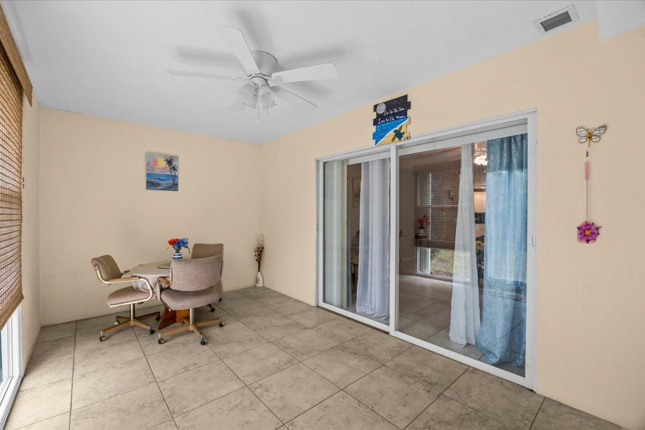 2074 SE Wild Meadow Circle, Port Saint Lucie, FL 34952 Photo