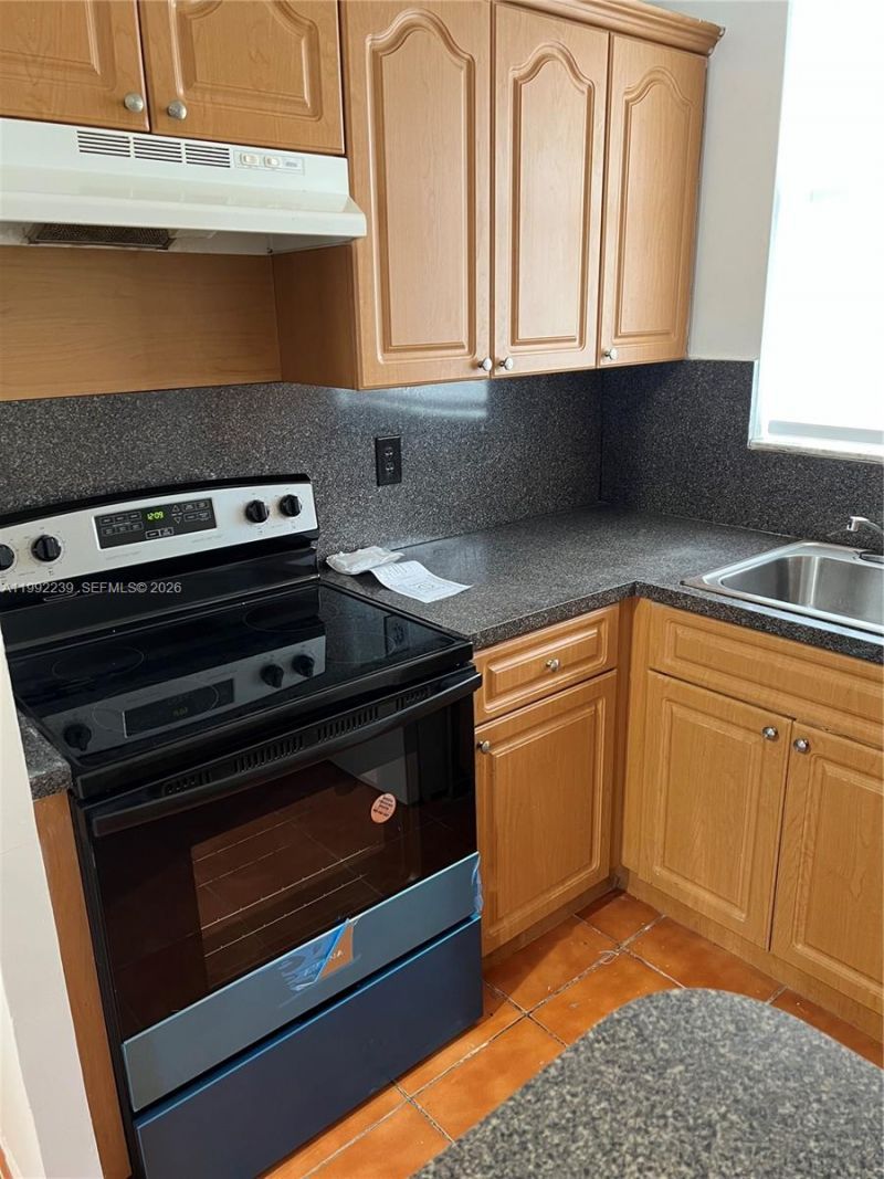 1801 S Treasure Dr , Unit 512A, North Bay Village, FL 33141 Photo