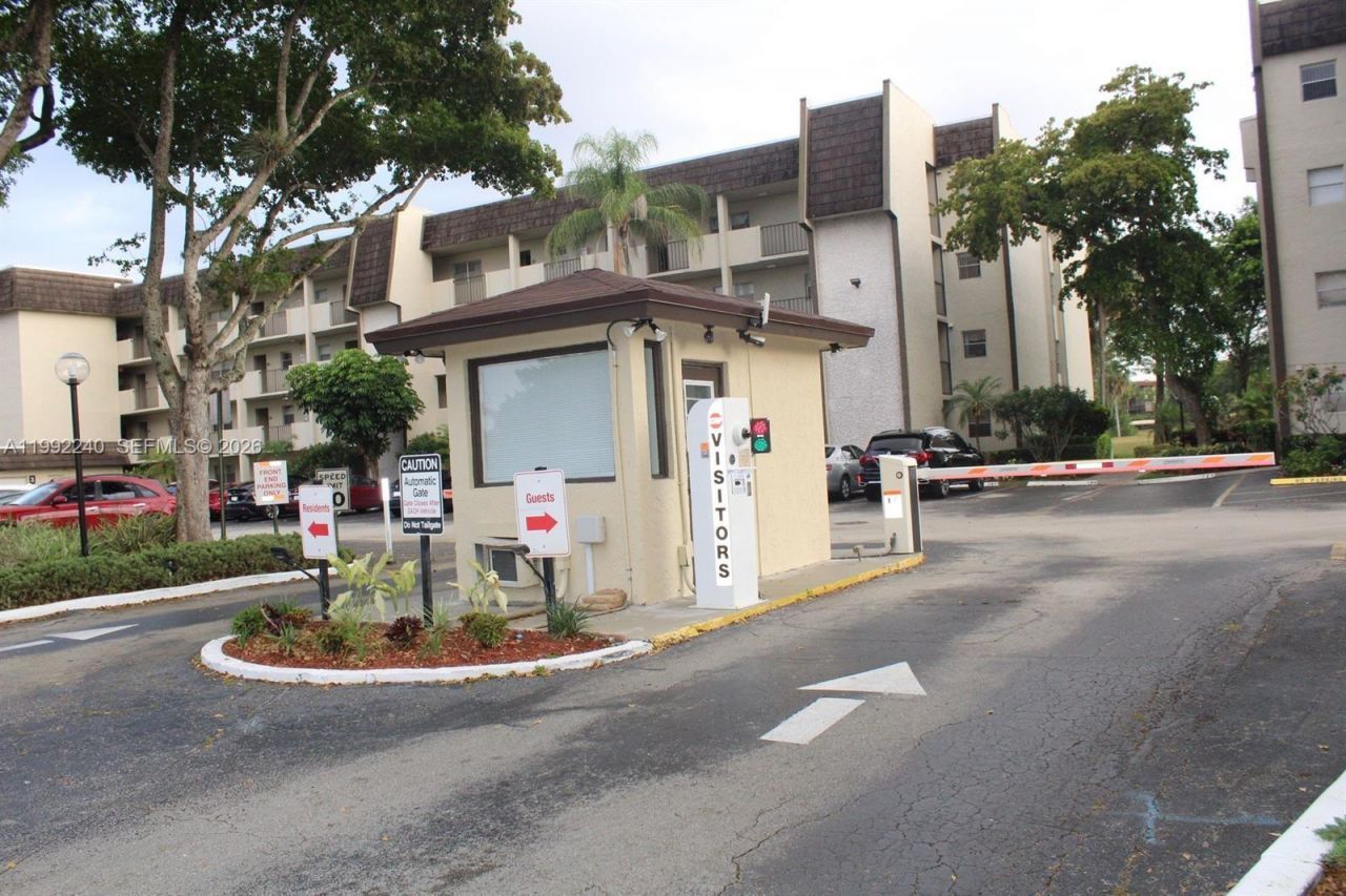 6200 NW 44th St, Unit 109, Lauderhill, FL 33319 Photo