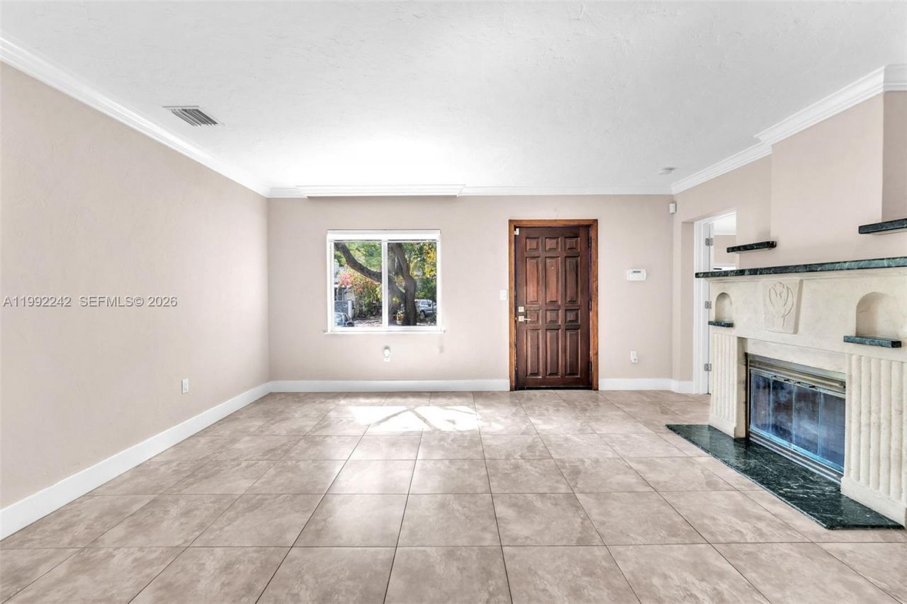 2537 SW 15th St, Miami, FL 33145 Photo