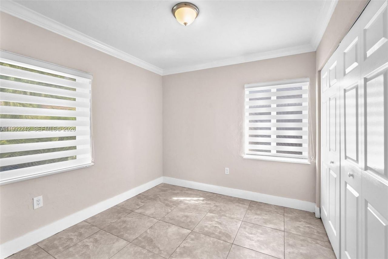 2537 SW 15th St, Miami, FL 33145 Photo