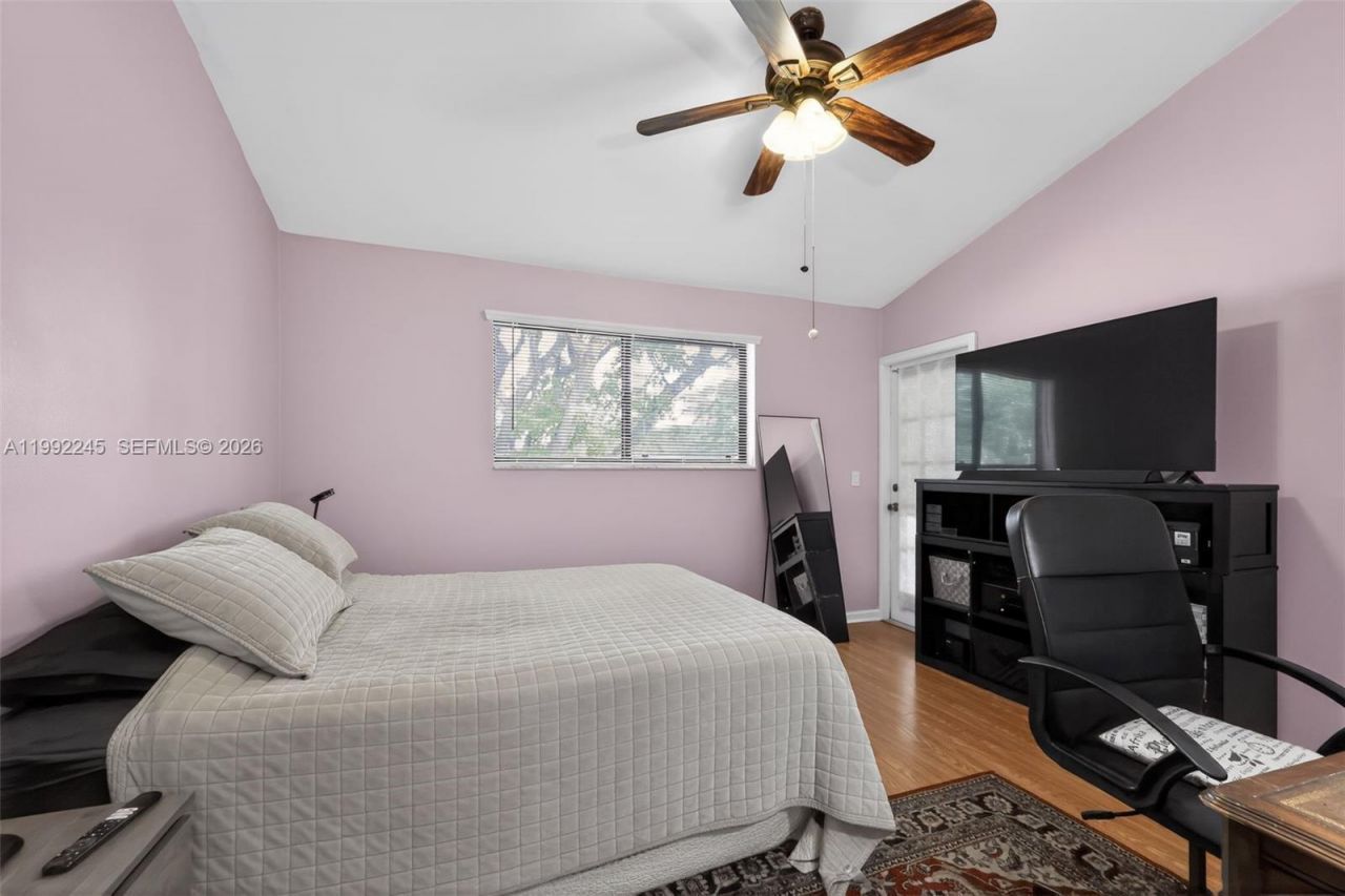 4 Via De Casas Sur, Unit 202, Boynton Beach, FL 33426 Photo