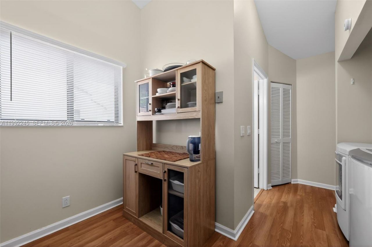 4 Via De Casas Sur, Unit 202, Boynton Beach, FL 33426 Photo