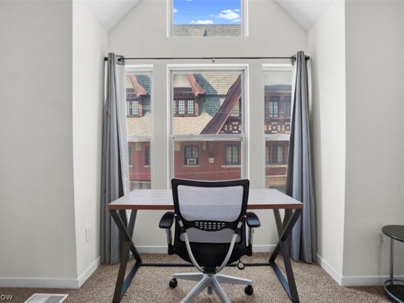 2055 E 36th Street , Cleveland, OH 44115 Photo 17