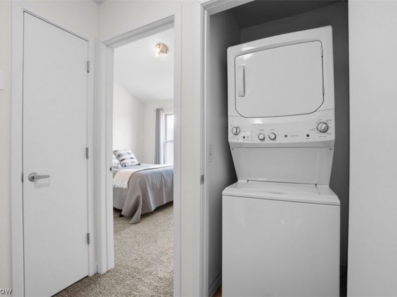 2055 E 36th Street , Cleveland, OH 44115 Photo 22