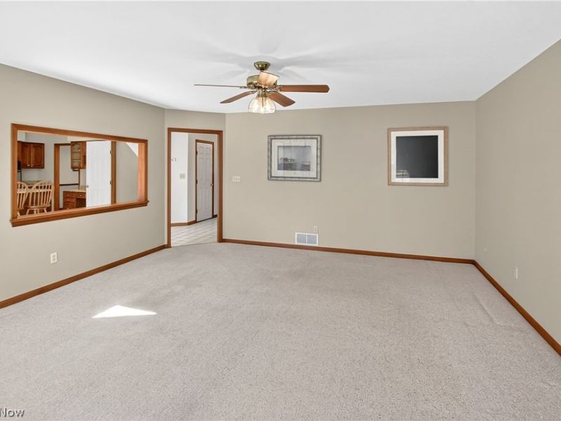 218 Wells Court , Euclid, OH 44132 Photo 12