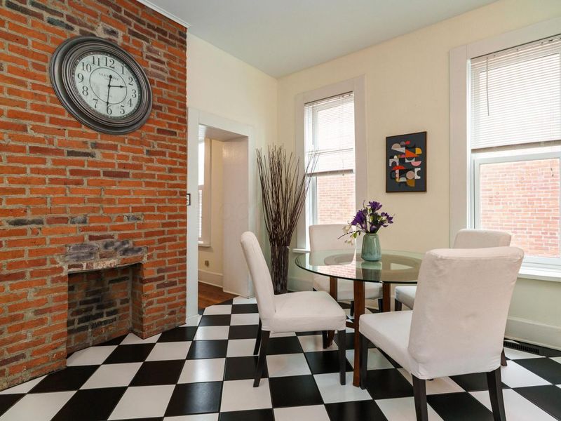 66 E Hubbard Avenue , Columbus, OH 43215 Photo 13