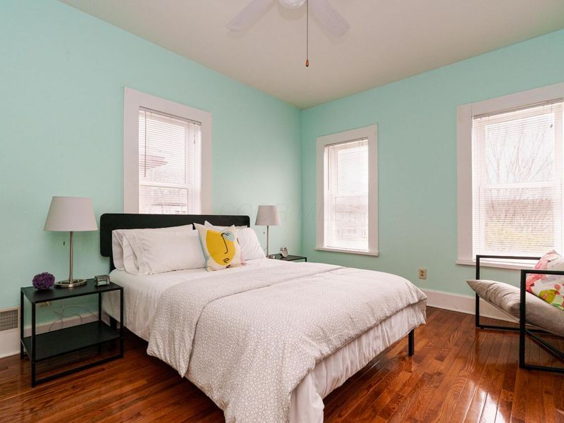 66 E Hubbard Avenue , Columbus, OH 43215 Photo 17