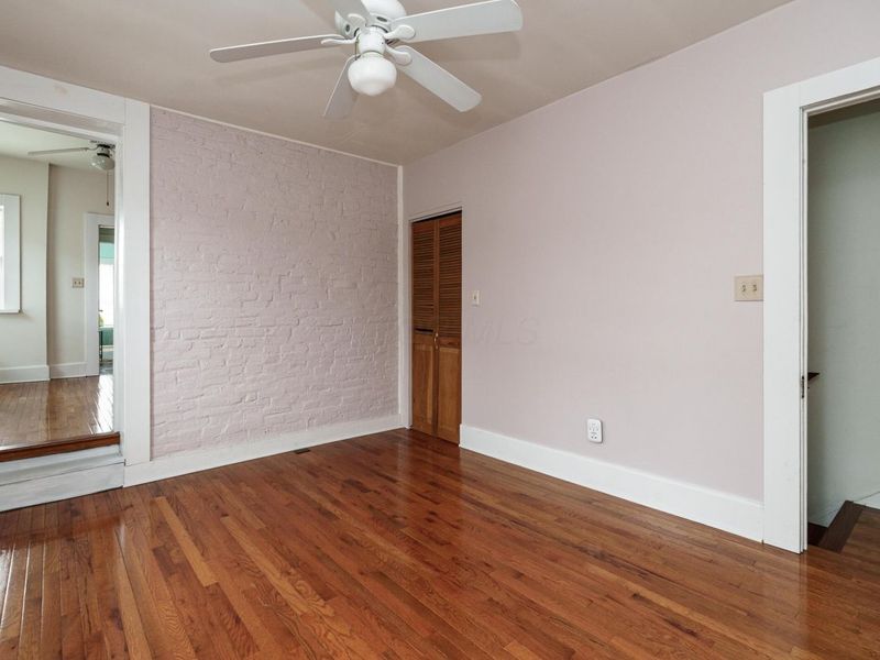 66 E Hubbard Avenue , Columbus, OH 43215 Photo 25