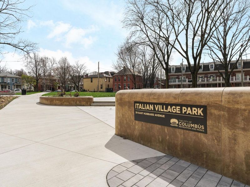 66 E Hubbard Avenue , Columbus, OH 43215 Photo 29