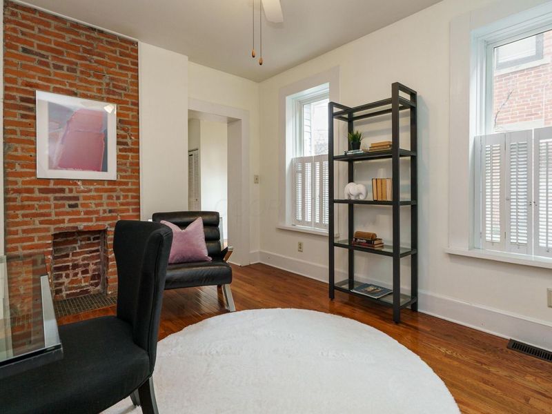 66 E Hubbard Avenue , Columbus, OH 43215 Photo 8