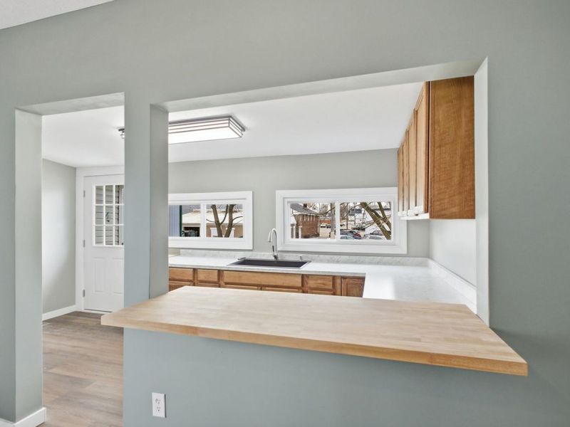 109 W Lynn Street, Saint Paris, OH 43072 Photo 5