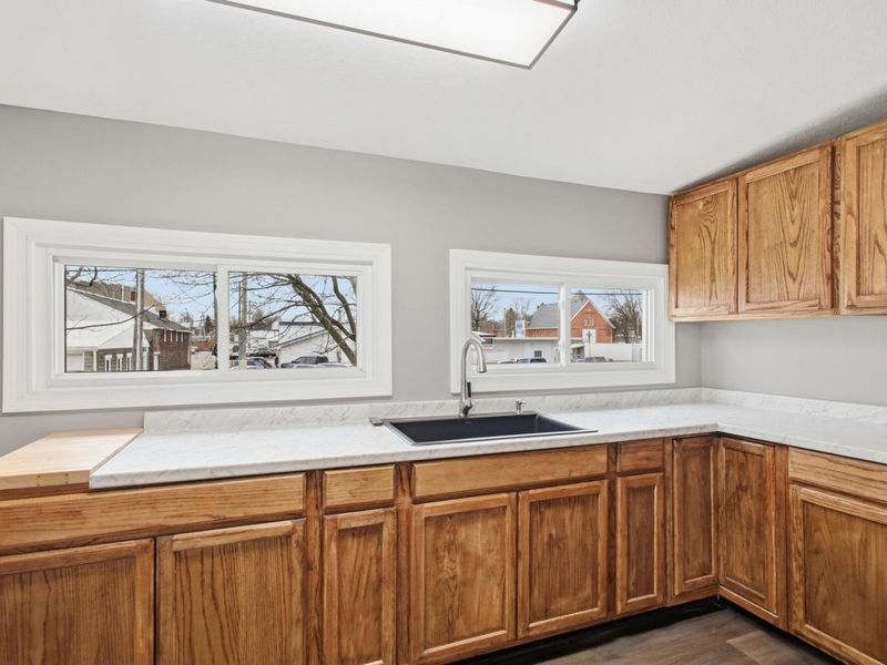 109 W Lynn Street, Saint Paris, OH 43072 Photo 6