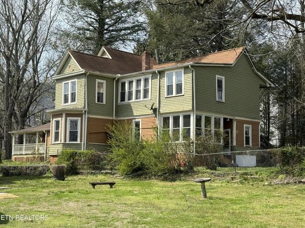 416 W Rockwood Street , Rockwood, TN 37854