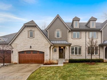 4165 Oak Arbor Court, Oakland Twp, MI 48306