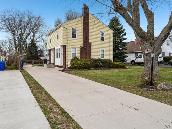 5380 Robert Street , Lewiston, NY 14092