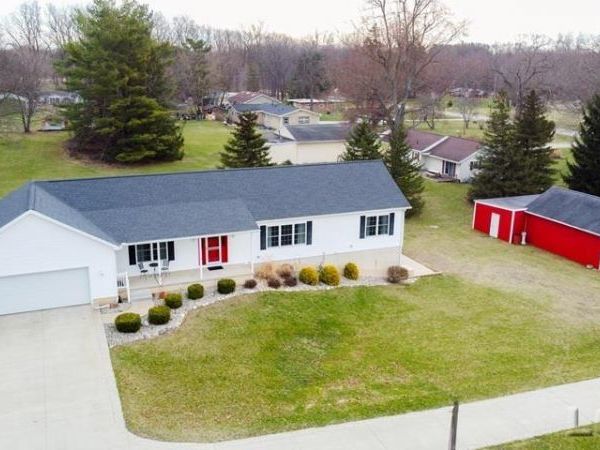 4703 Treat , Adrian, MI 49221