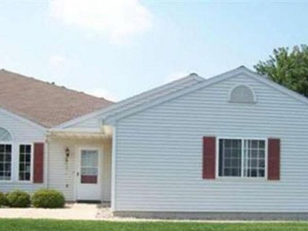 204 Carriage , Tecumseh, MI 49286