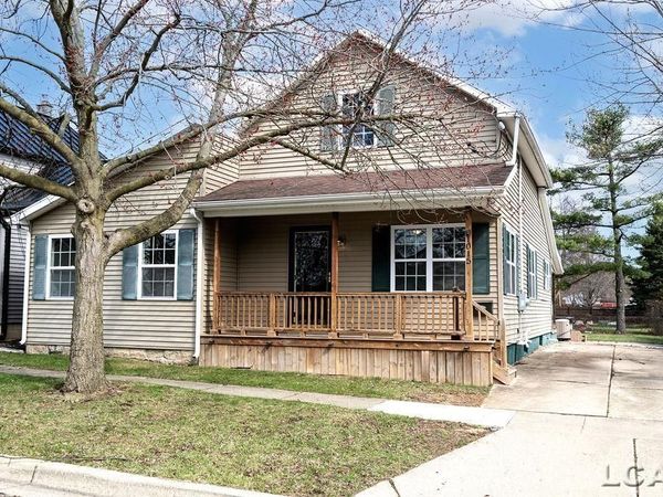 1015 E Hunt , Adrian, MI 49221