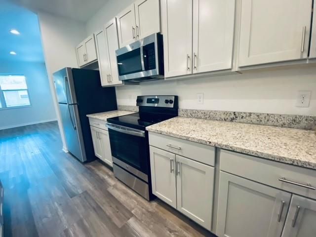 1325 James Avenue S, Saint Petersburg, FL 33705 Photo